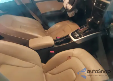 2015 Audi A4 2.0T Premium z USA, uszkodzony, nr VIN WAUFFAFL6FN037532